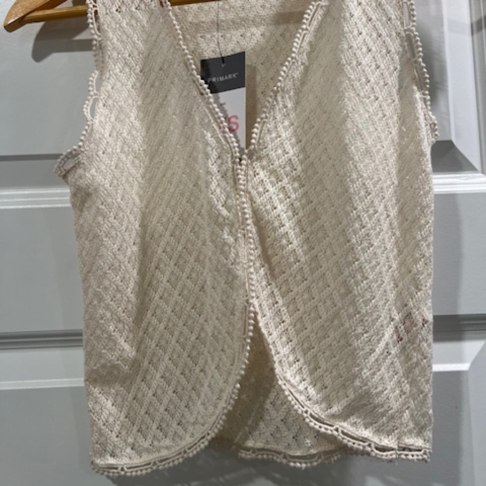 NWT - Primark - Cream Vest - XXS
